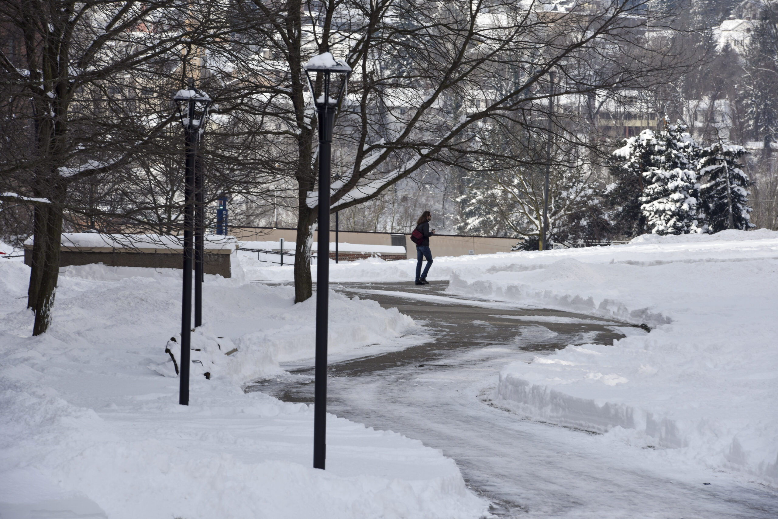 WVU extends cancellation of classes due to weather, road conditions